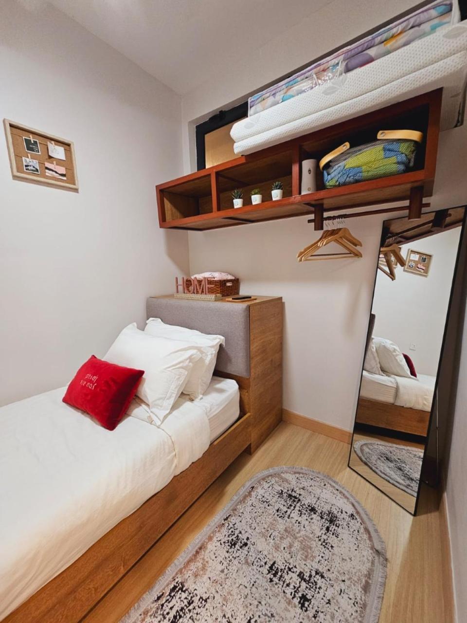 Timurbay By Irish Studio Suite Seaview Wifi Netflix Kuantan Exterior foto